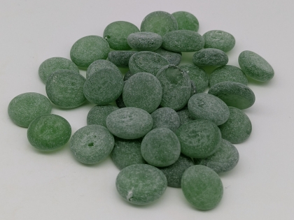 Preview: Glasnuggets smaragtgrün opak gefrostet matt 15-17 mm/1 kg